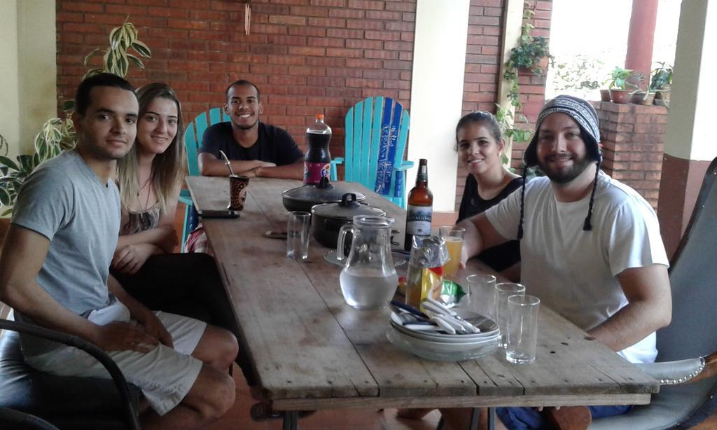 La Casa De Pedro Hostel إنكارناسيون المظهر الخارجي الصورة