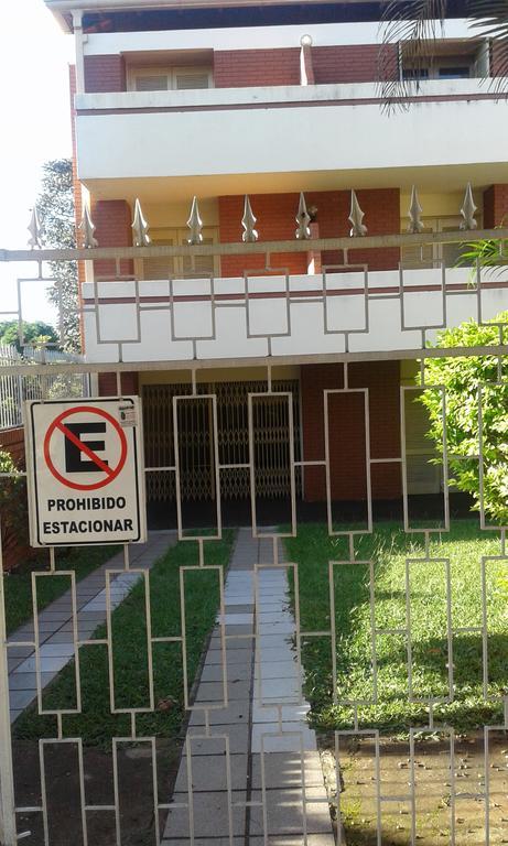 La Casa De Pedro Hostel إنكارناسيون المظهر الخارجي الصورة